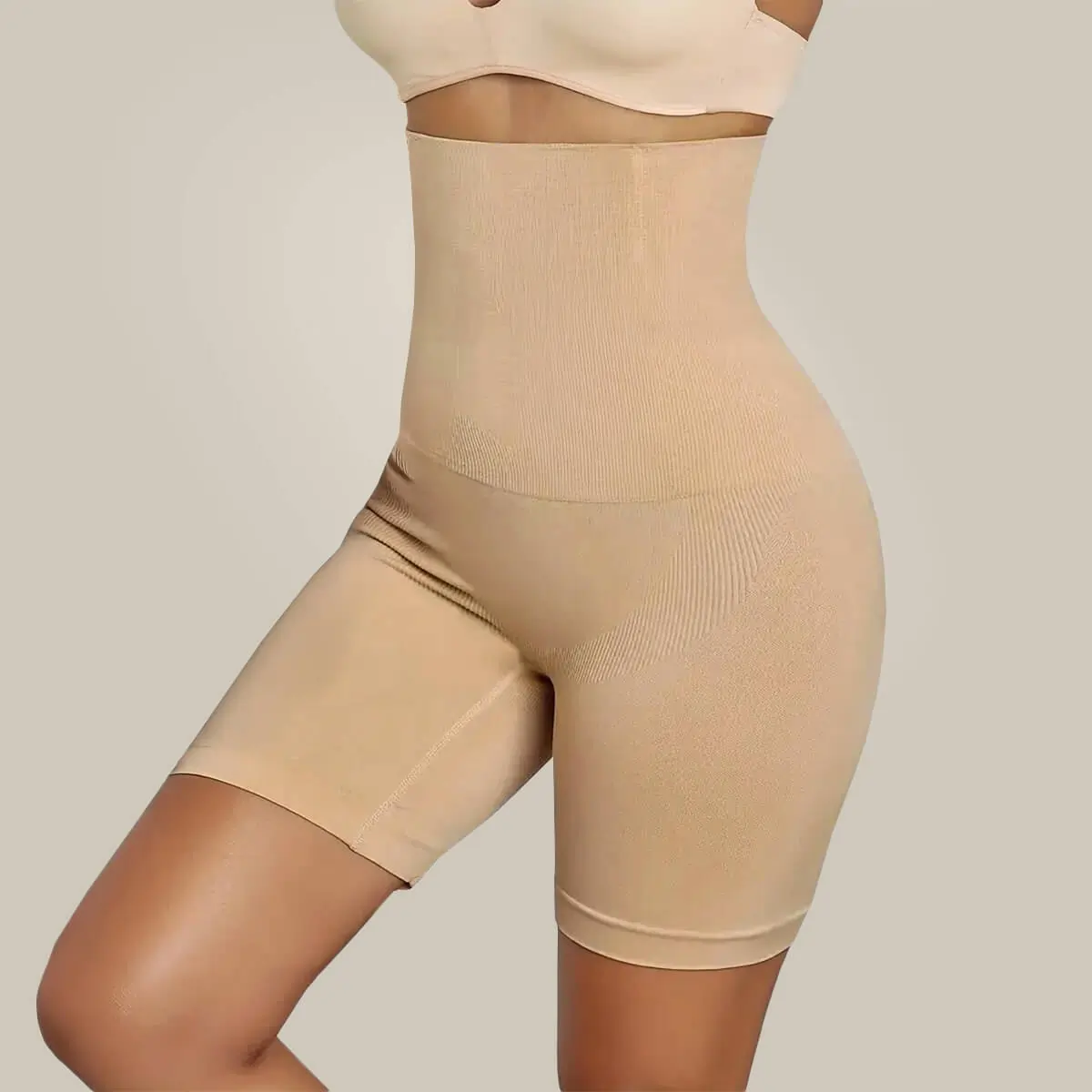 Short gainant taille haute post-partum – Image 2