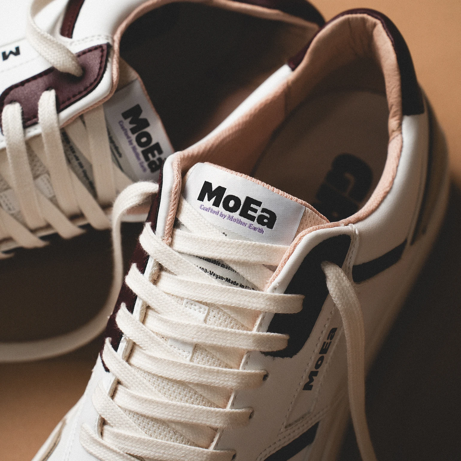 MOEA – GEN1 – White Wine Suede – Image 3