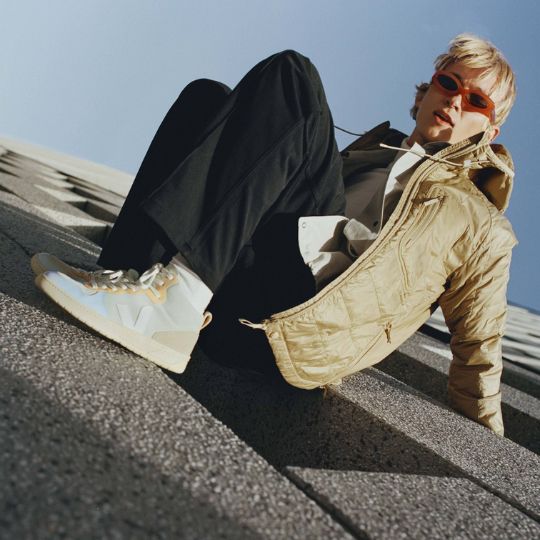 Veja – V15 Suede Jade White Multico – Image 4