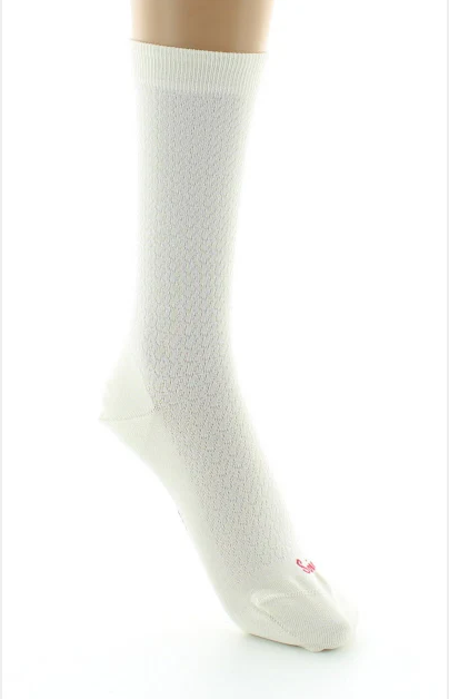 PERRIN – Chaussettes femme en maille ajourée – Soie – Ecru