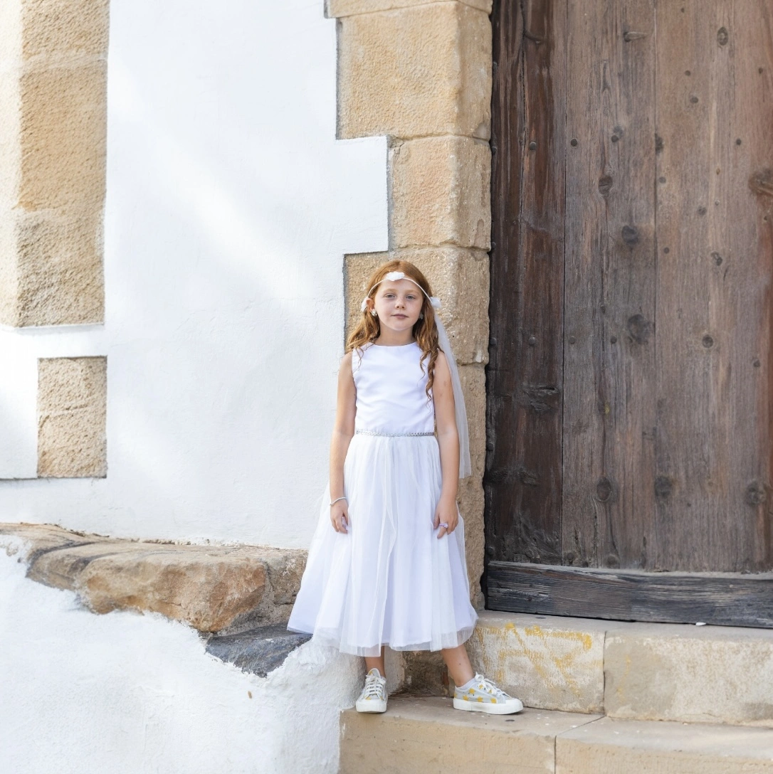 Robe de princesse + couronnes – Image 2