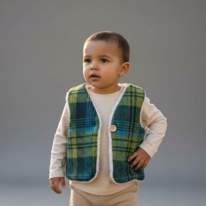 Gilet de berger réversible bébé lainage carreaux verts – dernières tailles 12 mois et 24 mois