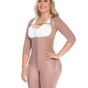 Gaine Amincissante Pour Les Fesses Sans Soutien-Gorge Première Étape