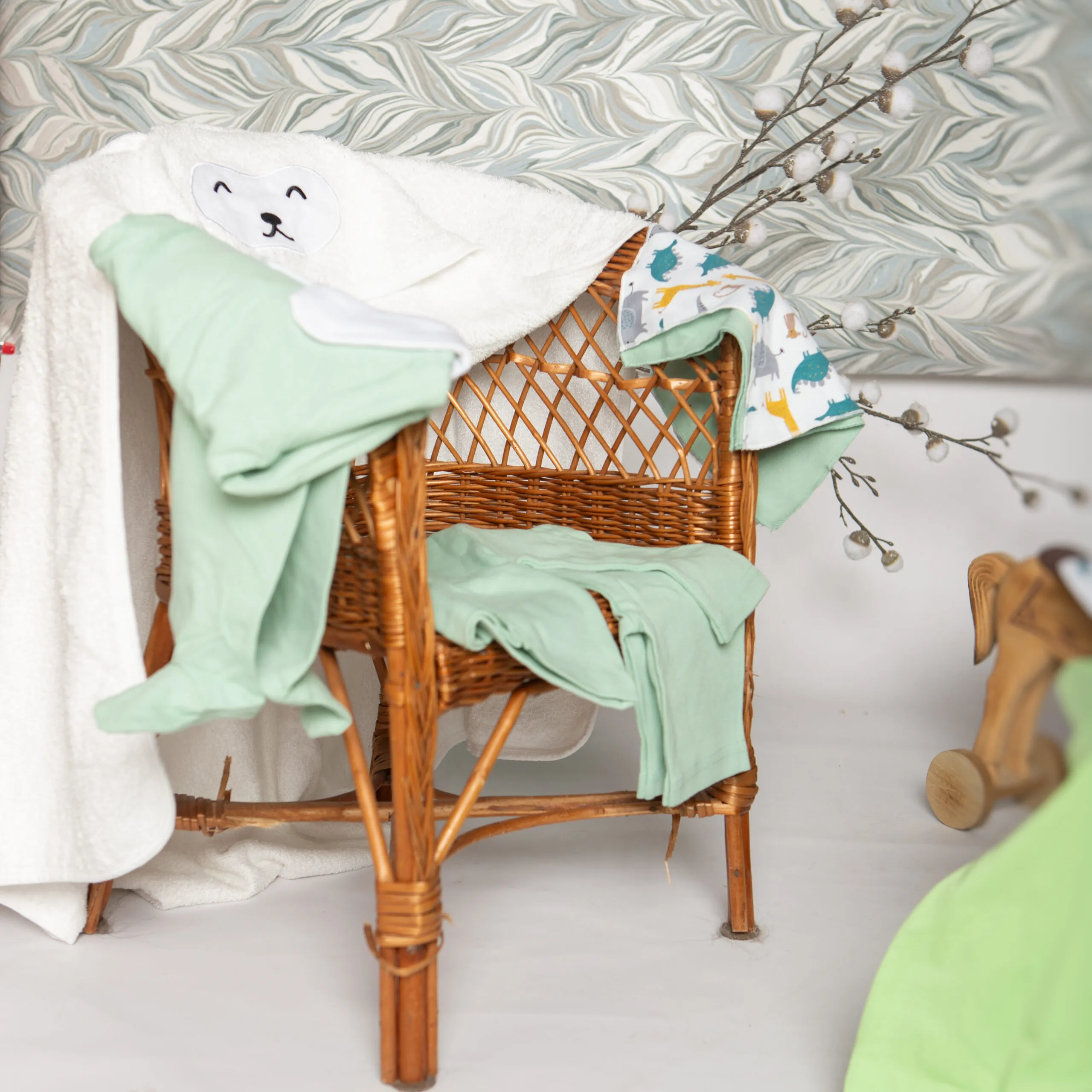 Cape de bain naissance 90 cm x 90 cm en Bambou – Image 5