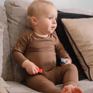 BABYGO® Body et leggings longs côtelés couleur moka
